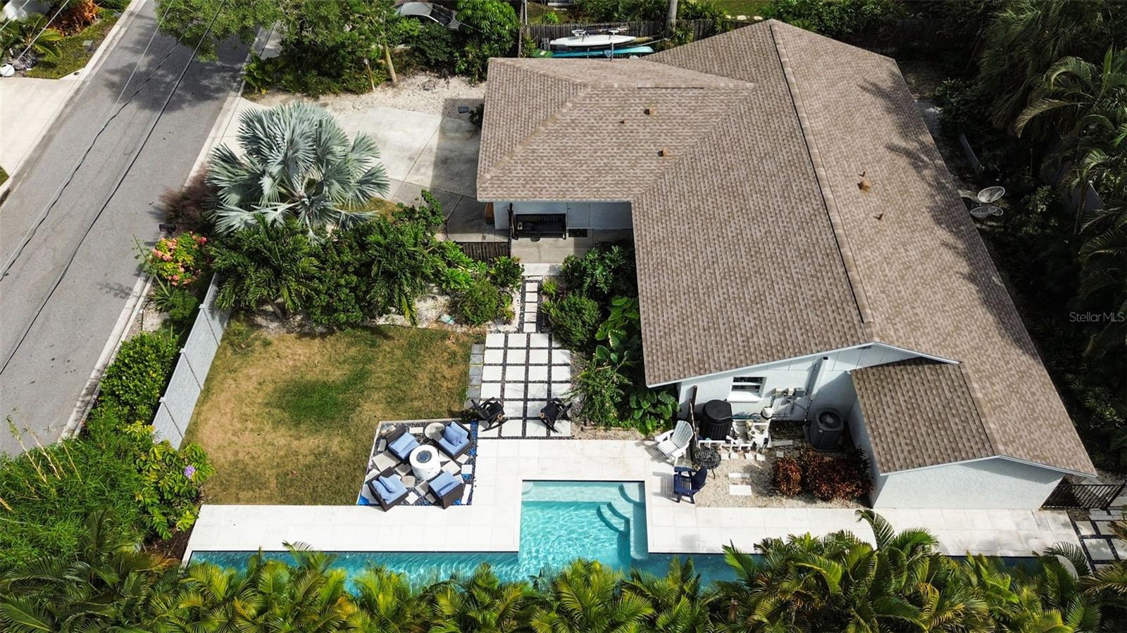 WEST OF TRAIL - Residential