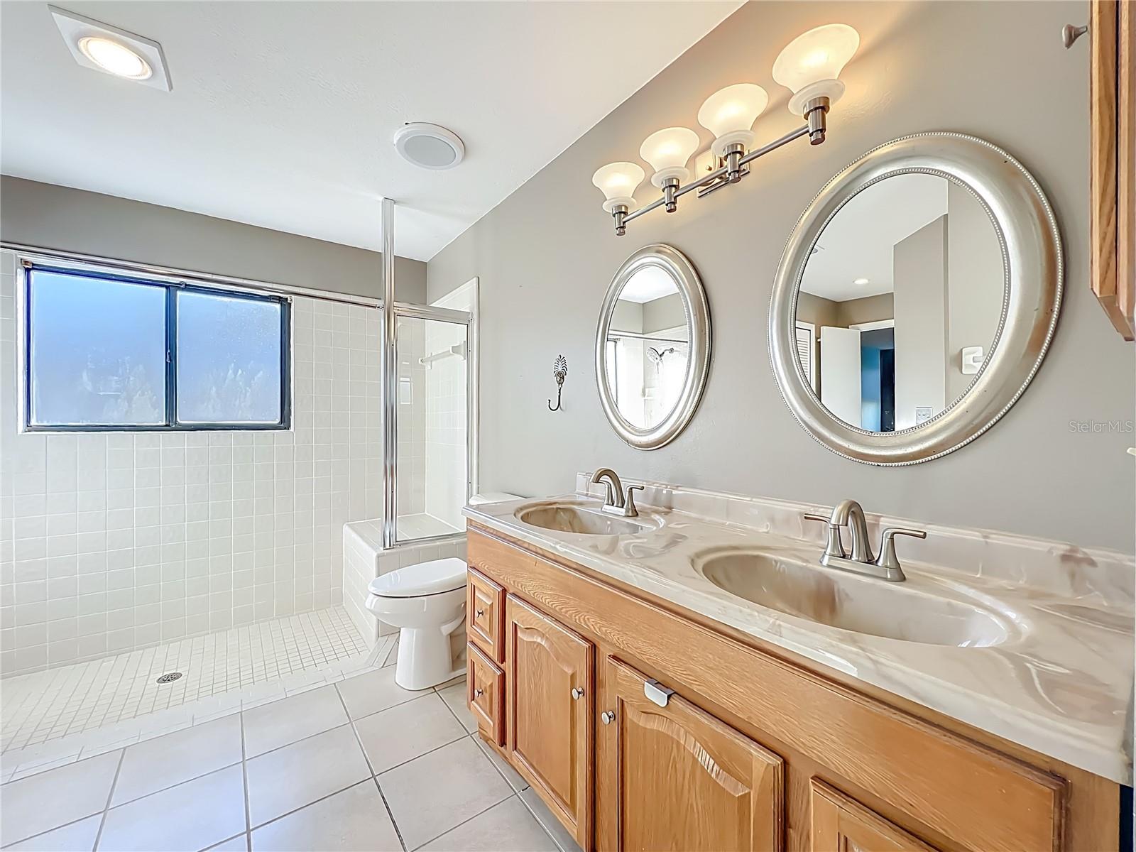 BEAR CREEK - Residential