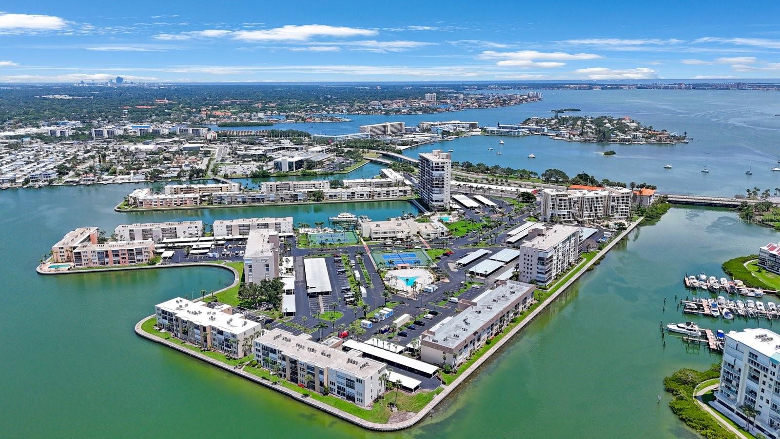 BAY ISLAND GROUP 1 - Residential Lease