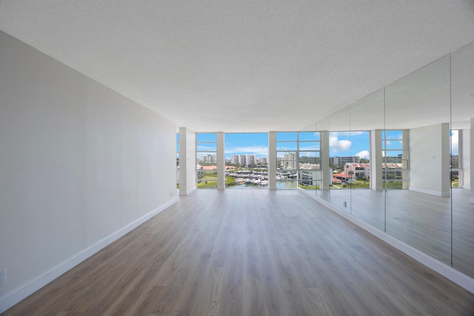 BAY ISLAND GROUP 1 - Residential Lease