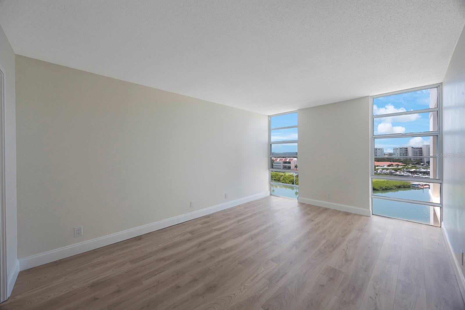 BAY ISLAND GROUP 1 - Residential Lease