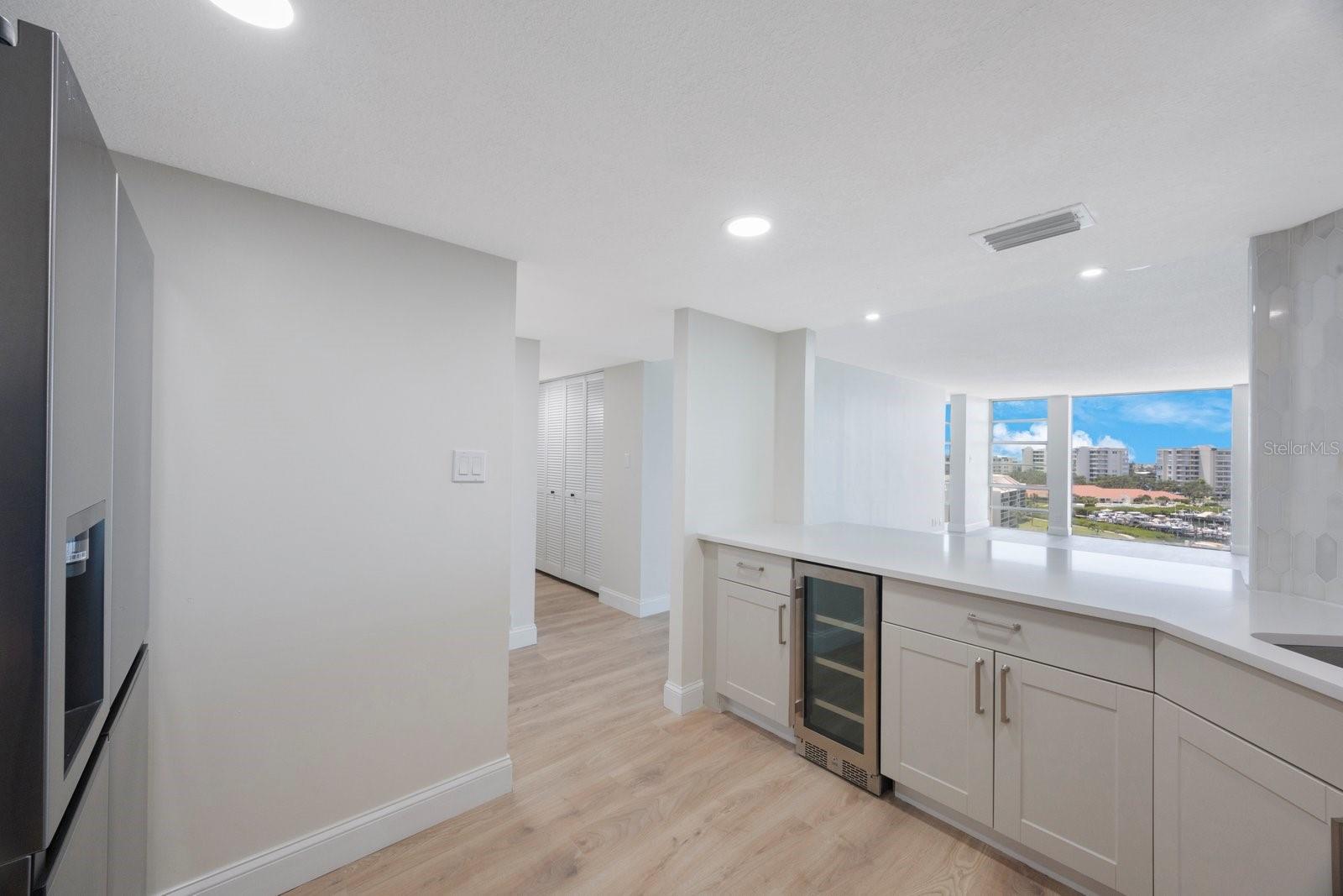 BAY ISLAND GROUP 1 - Residential Lease