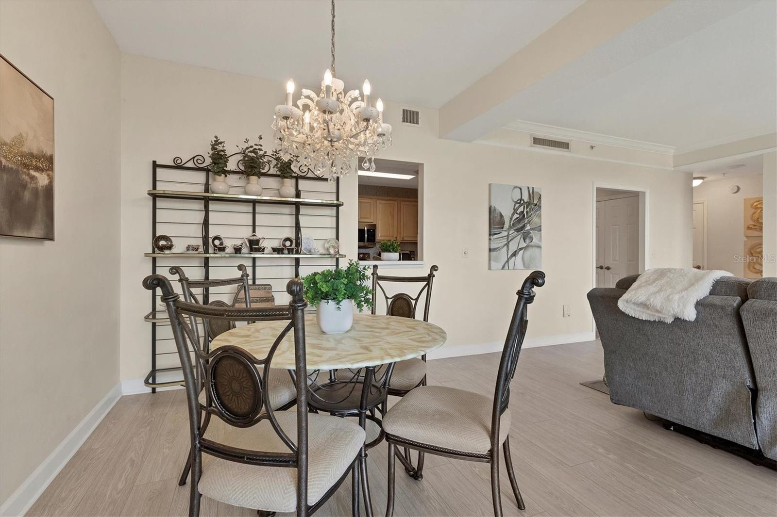 RENAISSANCE 1 - Residential