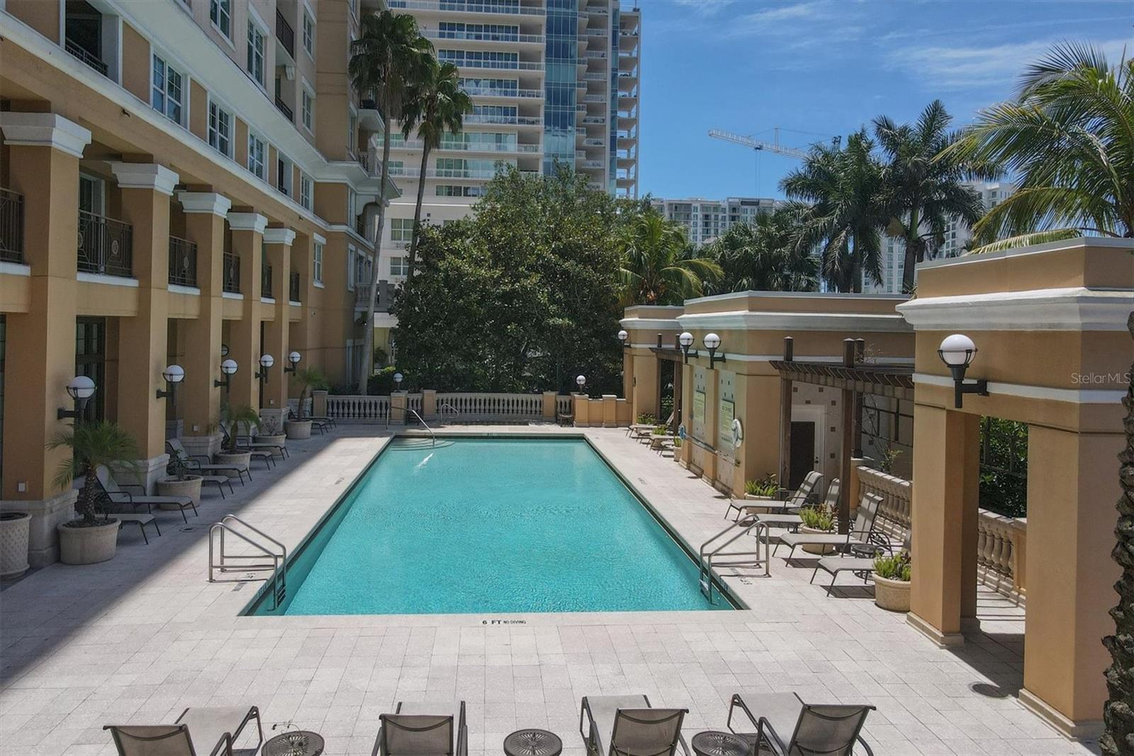 RENAISSANCE 1 - Residential