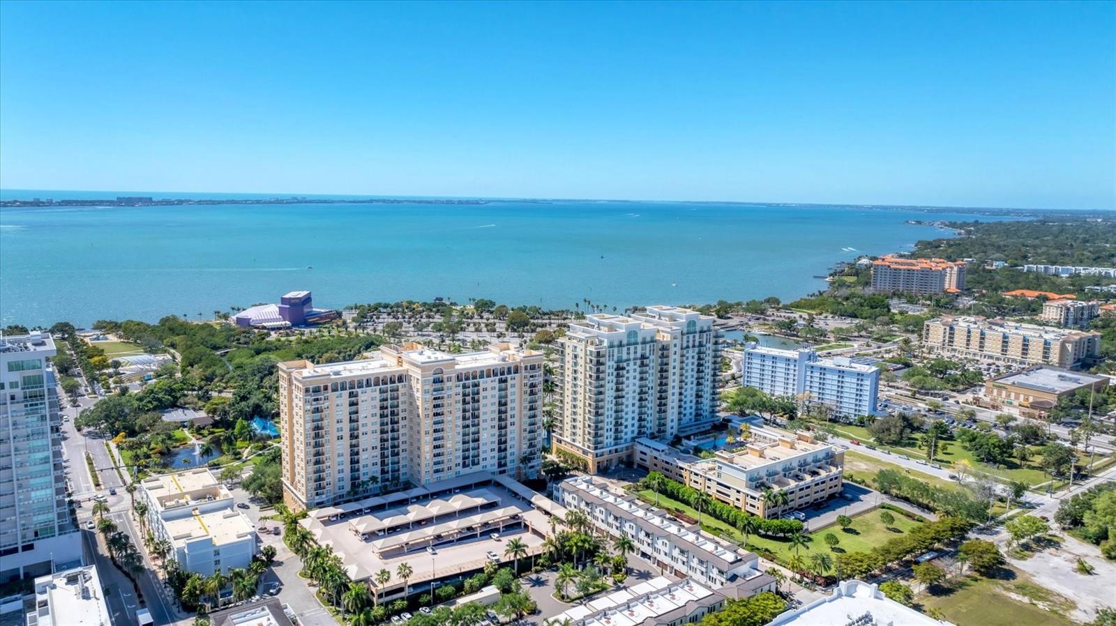 RENAISSANCE 1 - Residential