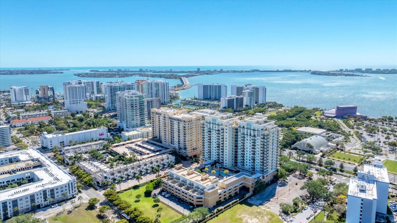 RENAISSANCE 1 - Residential