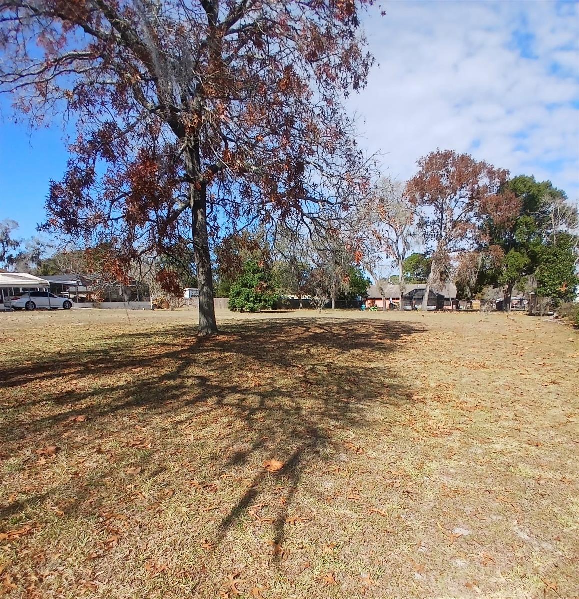 PARKWOOD ACRES - Land