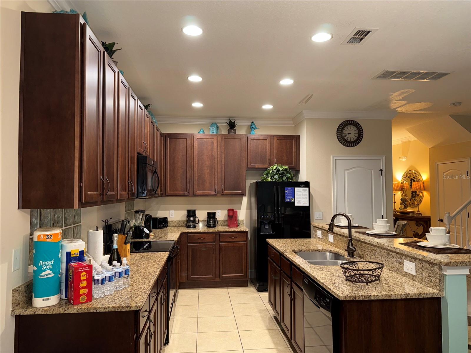 OAKMONT PH 01 - Residential Lease