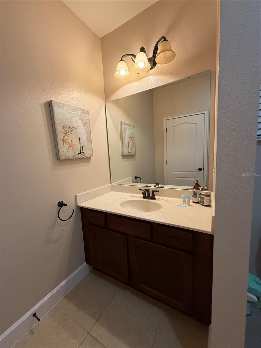 OAKMONT PH 01 - Residential Lease