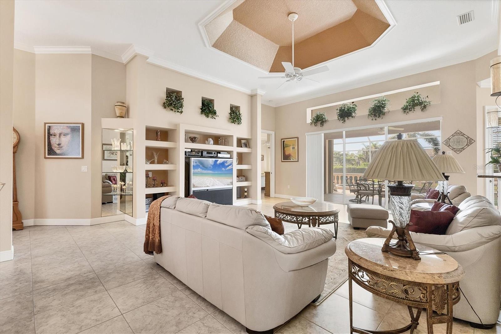 VENETIA PH 4 - Residential