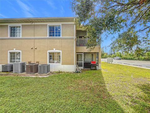 A home in RIVERVIEW