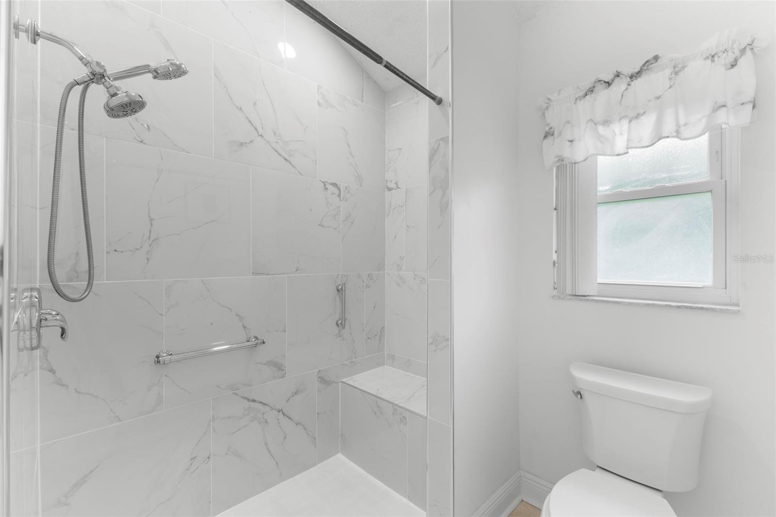 STRATFORD - Residential