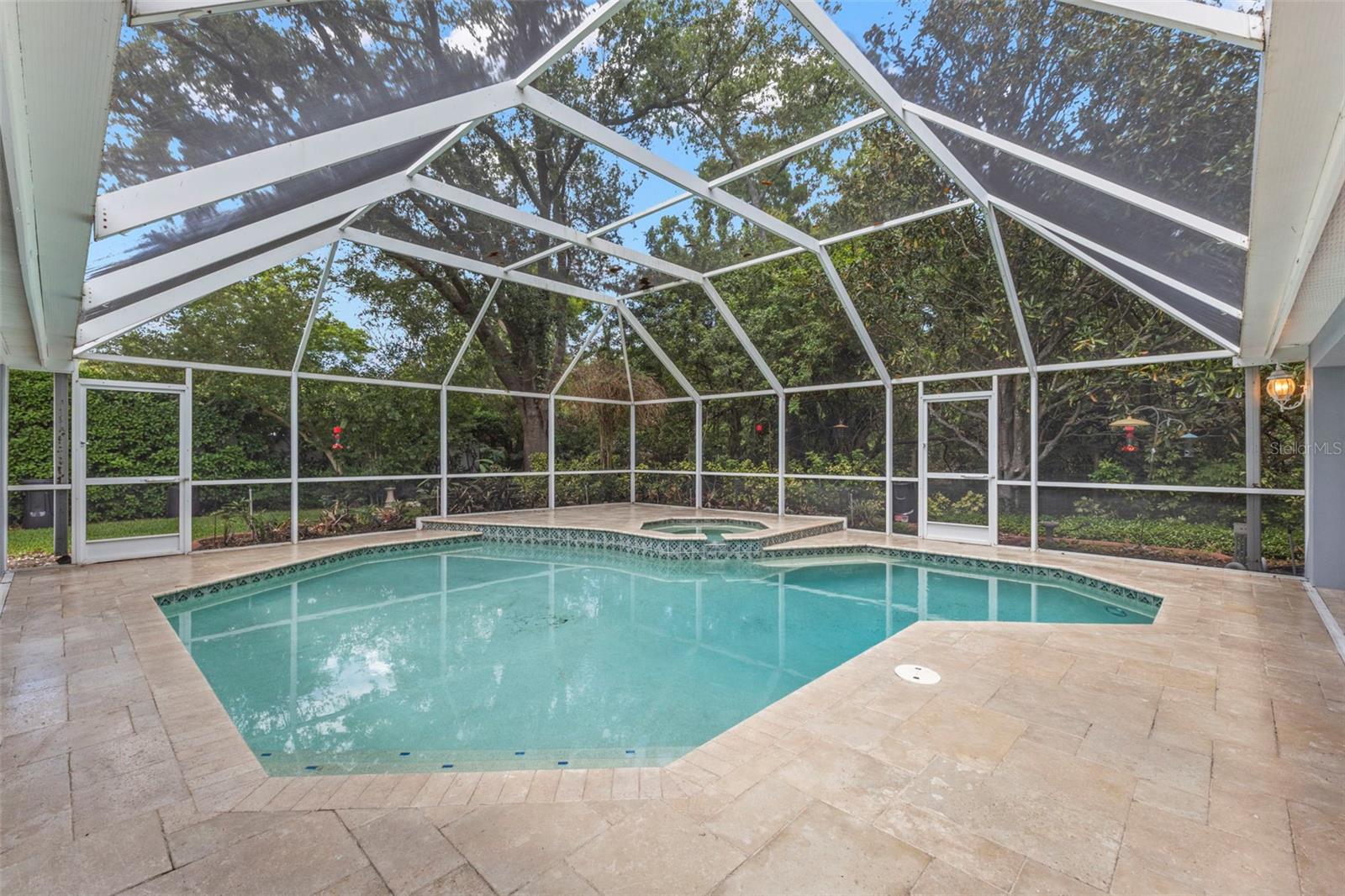 STRATFORD - Residential