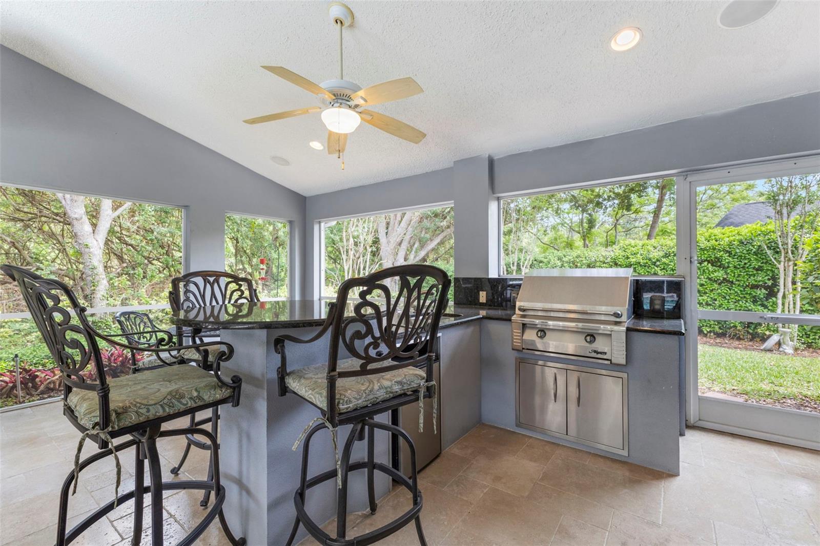 STRATFORD - Residential