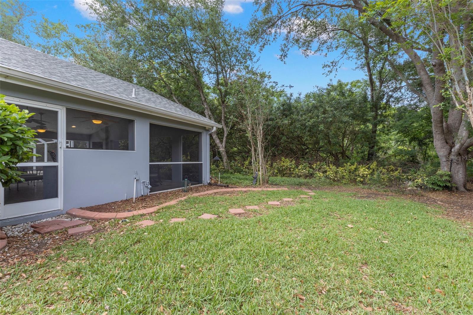 STRATFORD - Residential