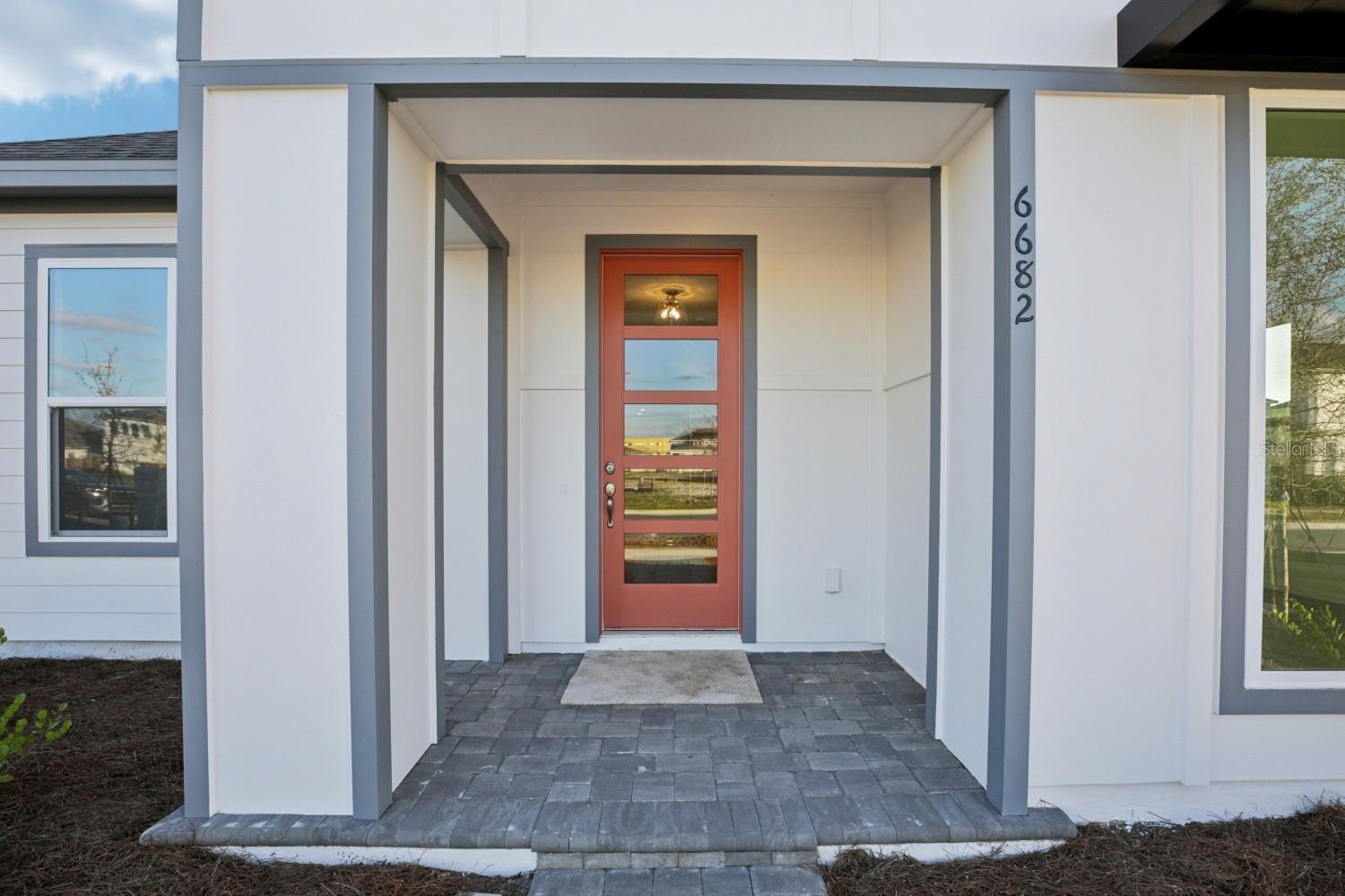 Casas a venda 3 - Jen Dantas 6682 SAUNTER DRIVE