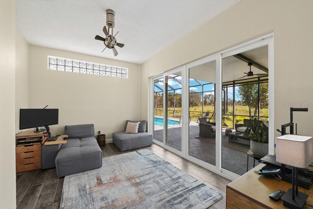 LANDINGS SPRUCE CRK - Residential