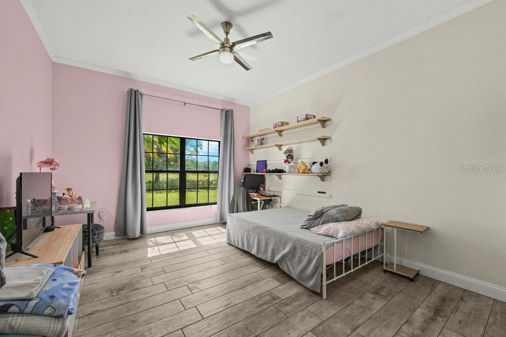 LANDINGS SPRUCE CRK - Residential