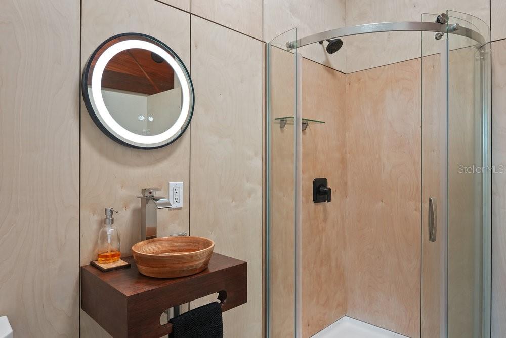 LANDINGS SPRUCE CRK - Residential