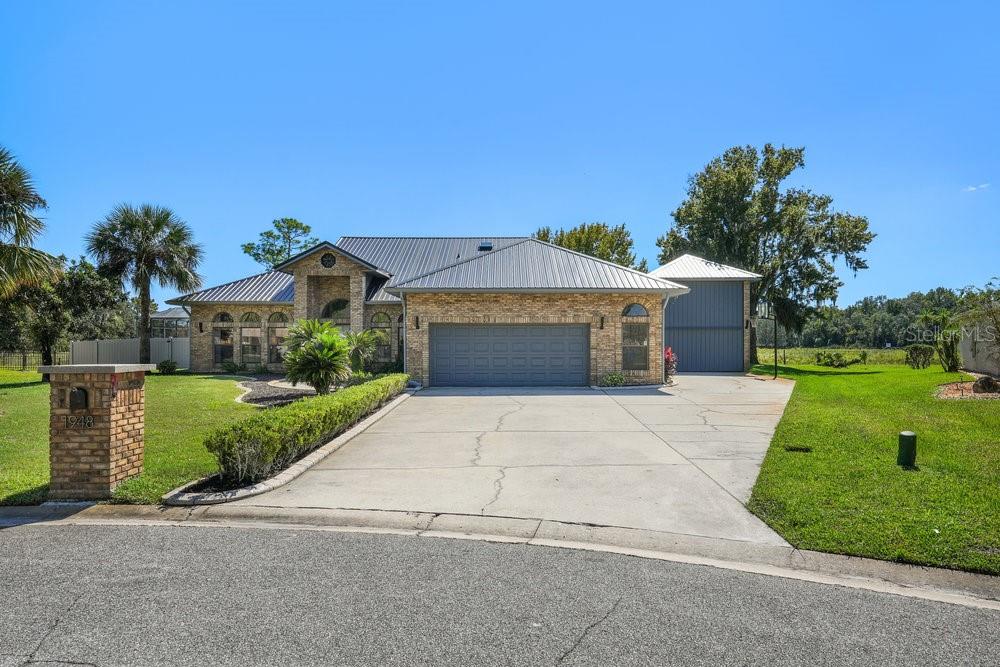 LANDINGS SPRUCE CRK - Residential