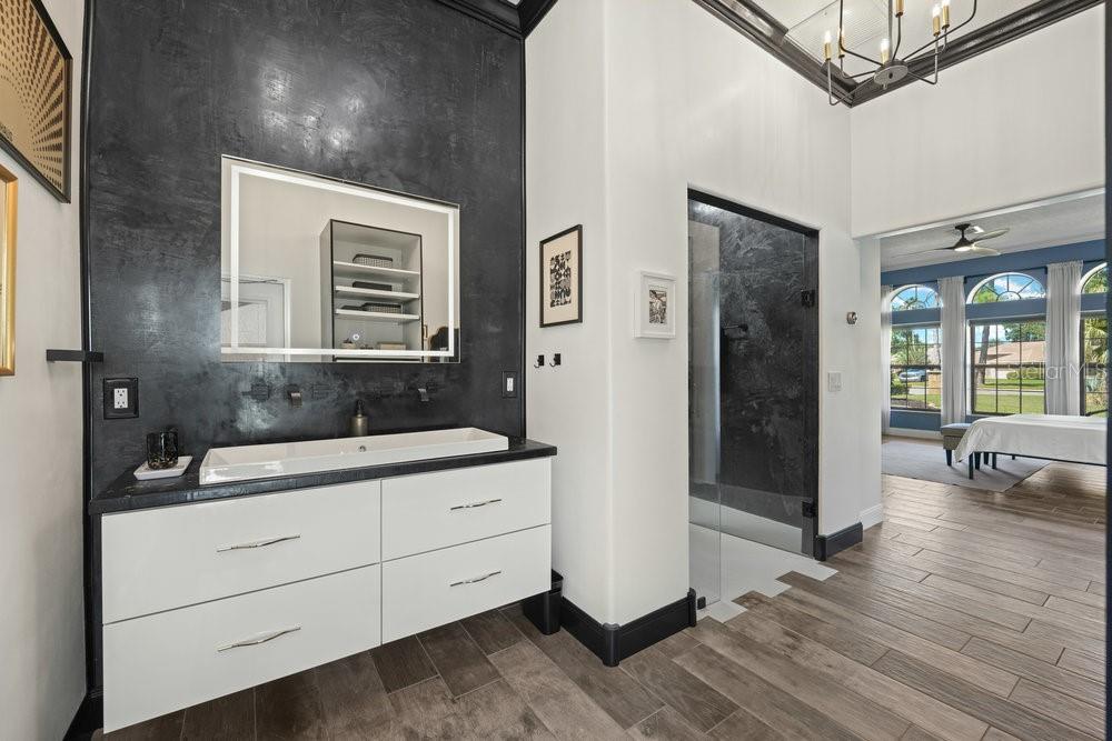 LANDINGS SPRUCE CRK - Residential