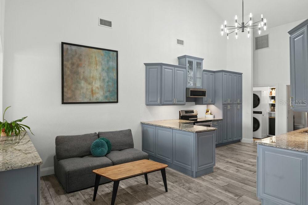 LANDINGS SPRUCE CRK - Residential