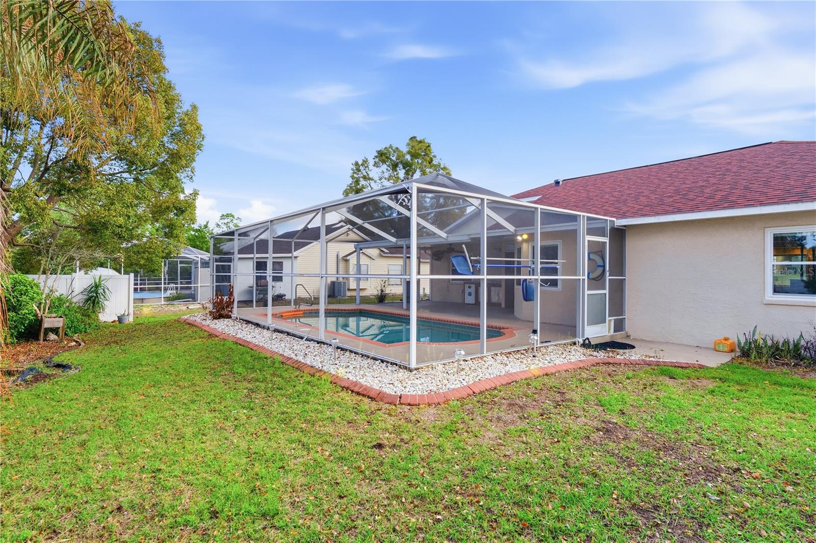 SPRING HILL - Residential