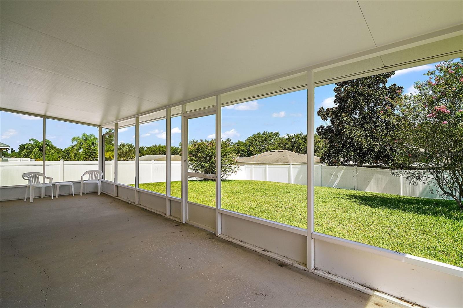QUAIL HOLLOW - Residential