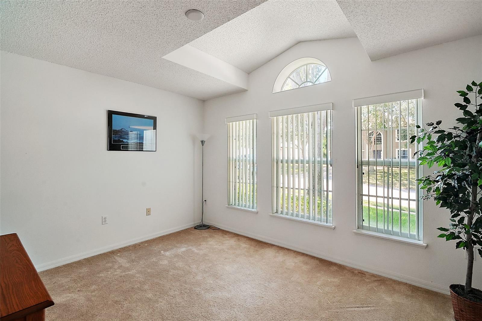 QUAIL HOLLOW - Residential