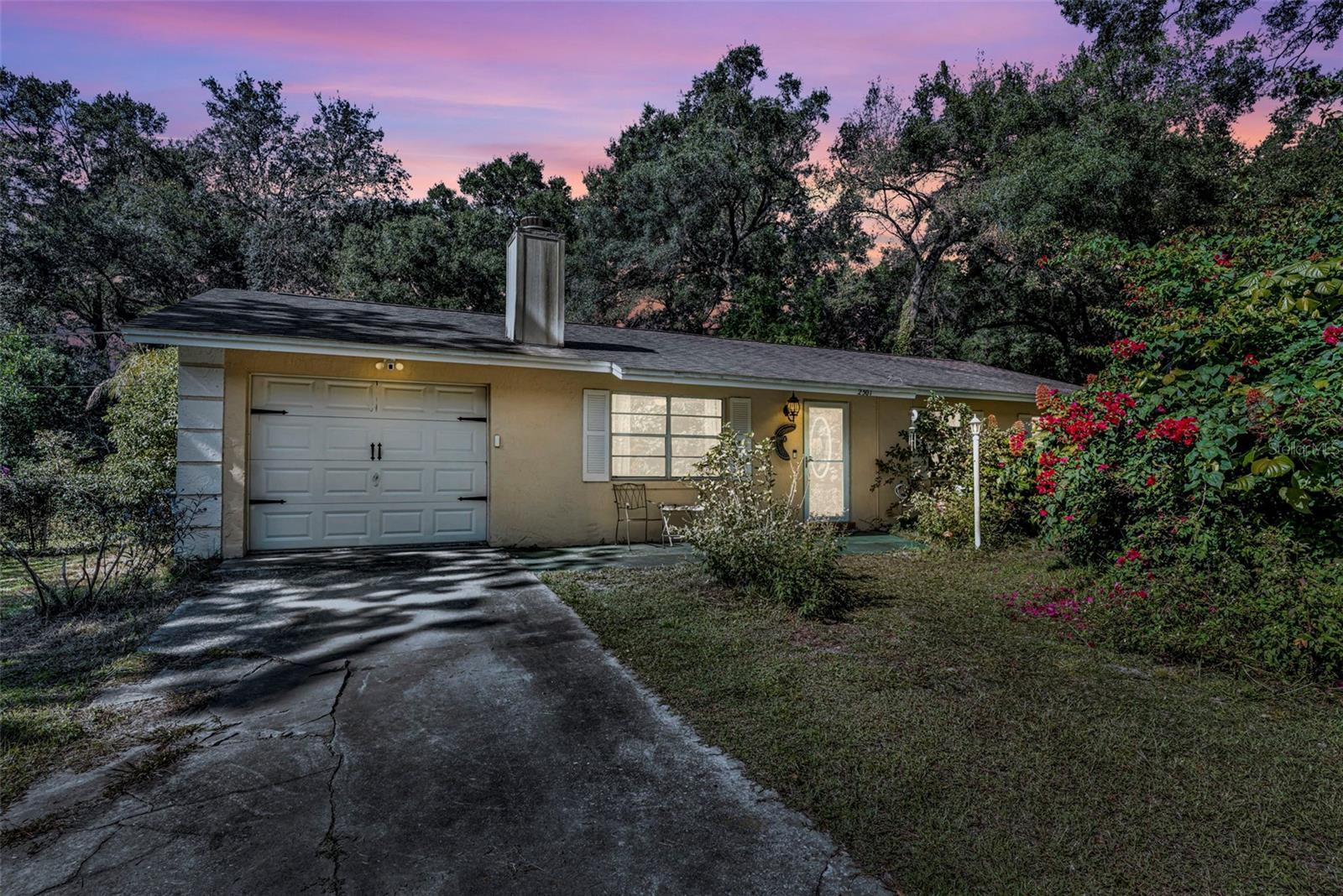 SPRING VALLEY - Residential