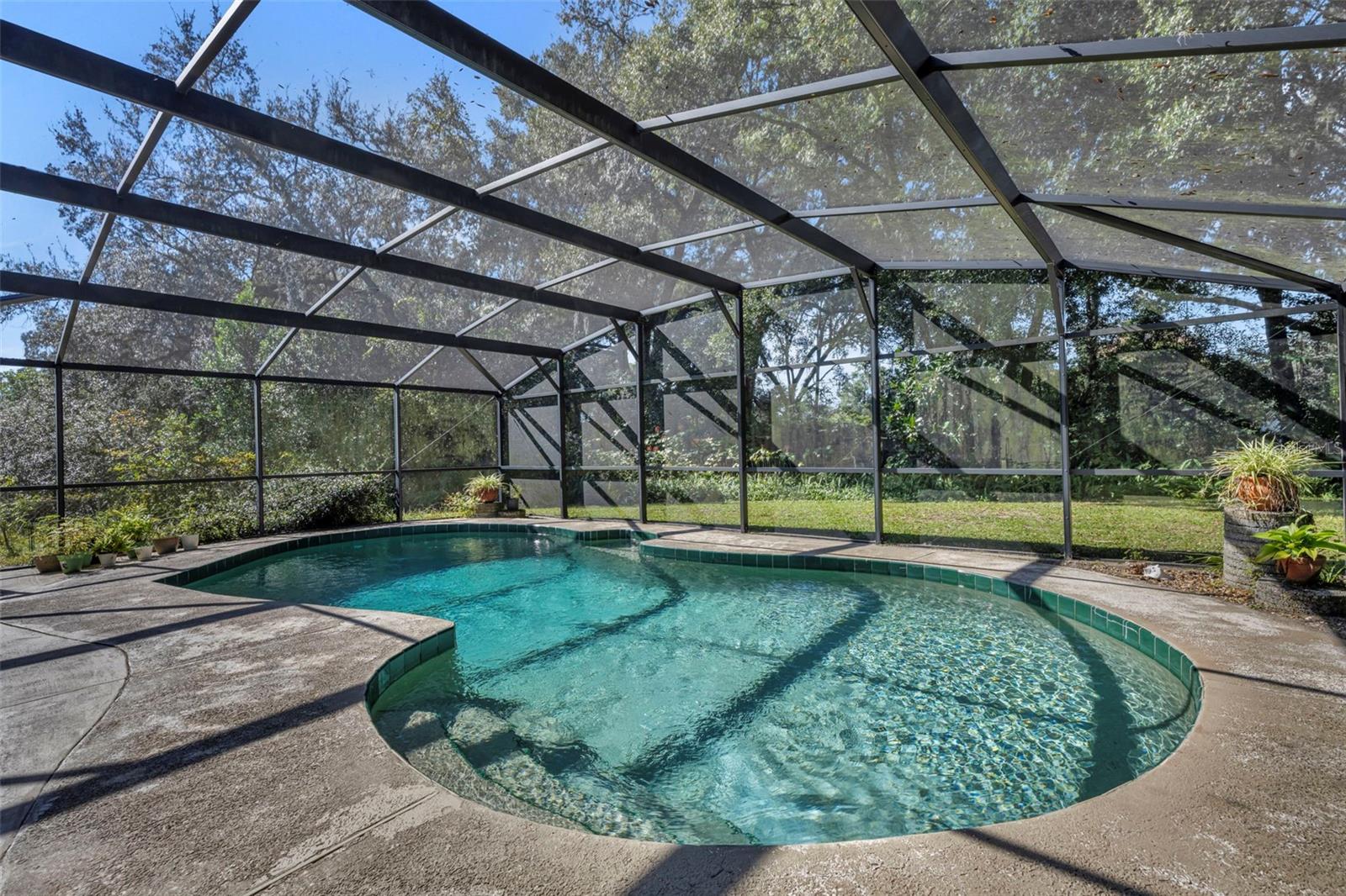 SPRING VALLEY - Residential