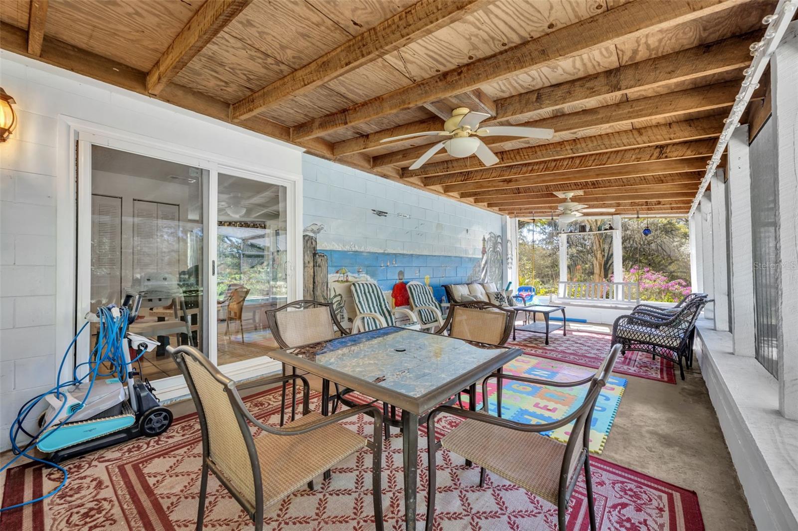 SPRING VALLEY - Residential