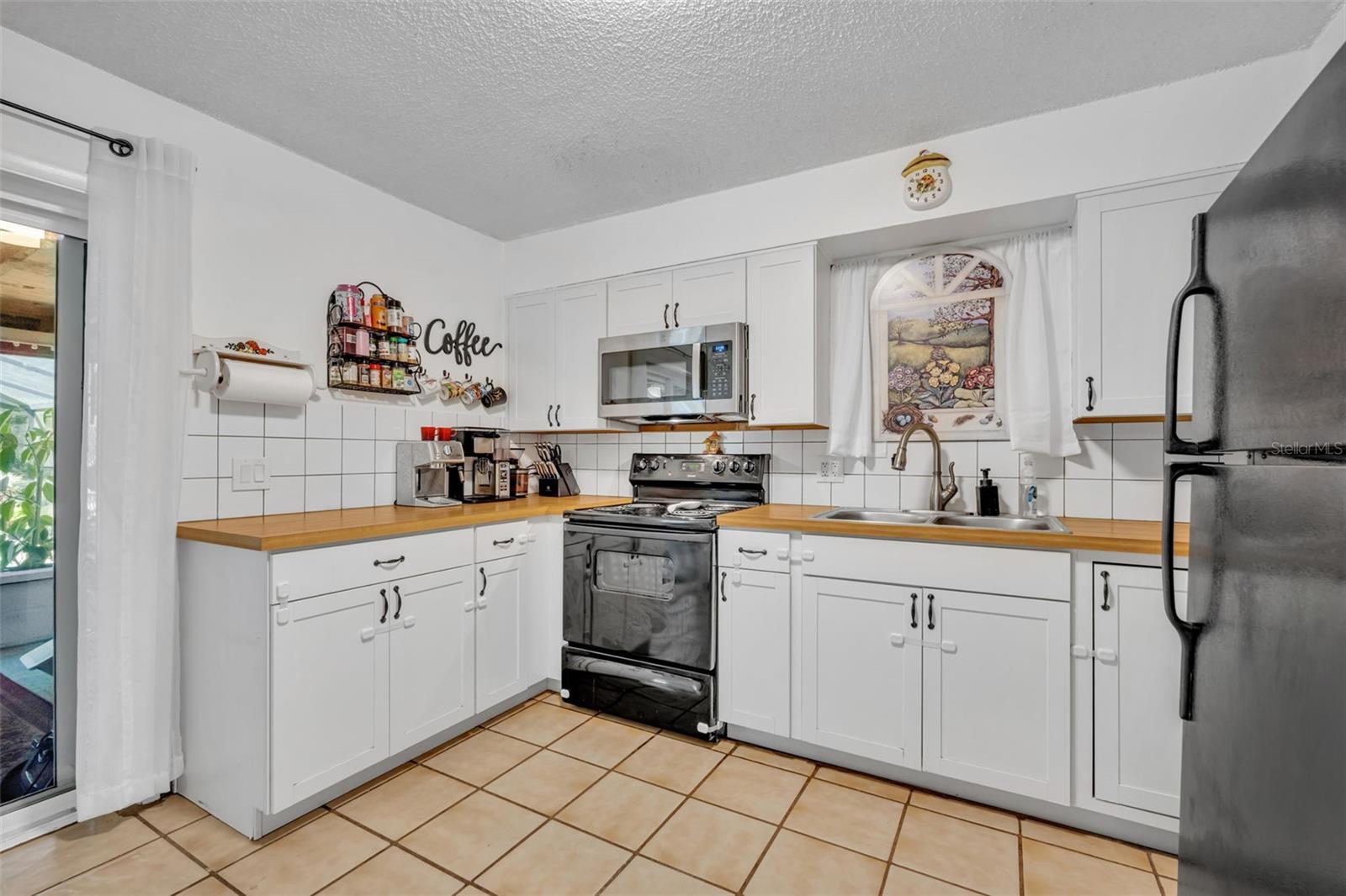 SPRING VALLEY - Residential