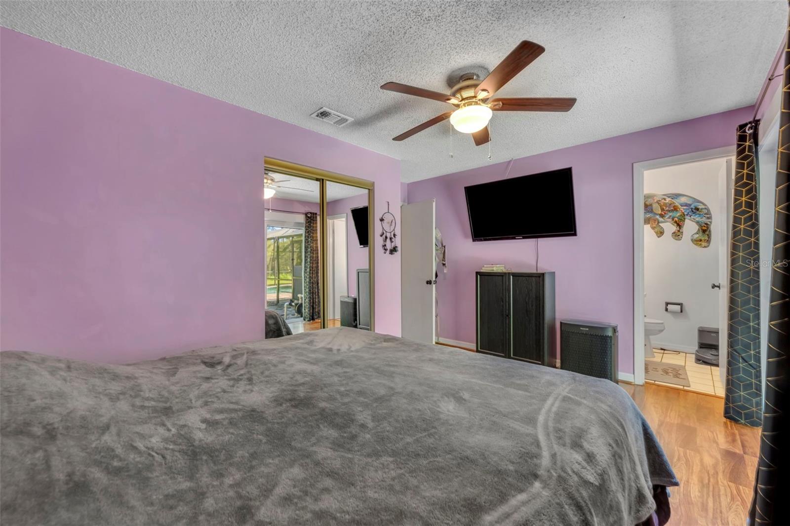 SPRING VALLEY - Residential