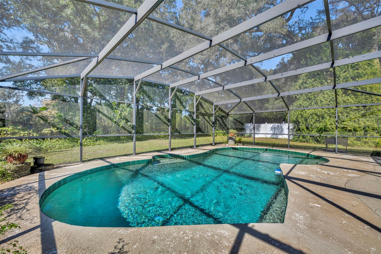 SPRING VALLEY - Residential