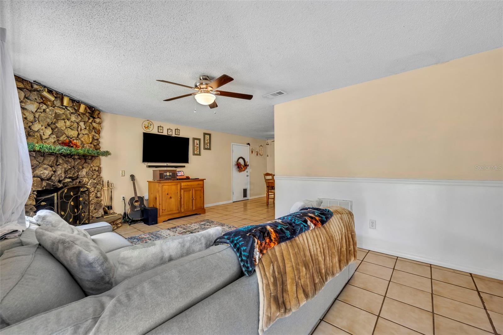 SPRING VALLEY - Residential