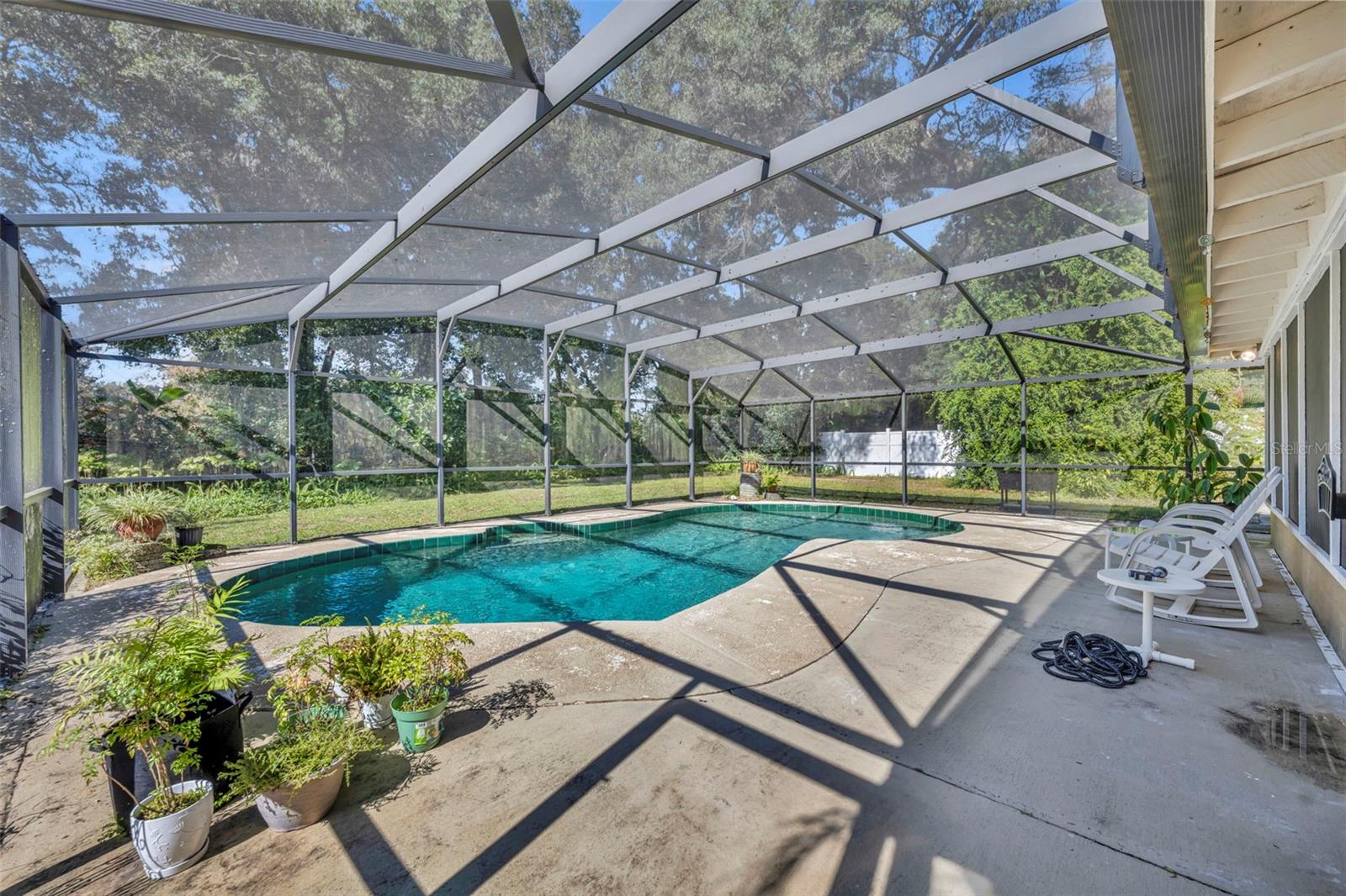 SPRING VALLEY - Residential