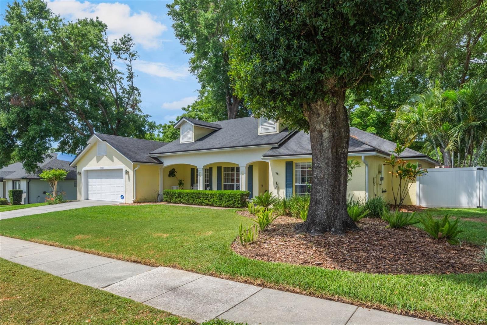 1018 FEATHERSTONE CIRCLE
