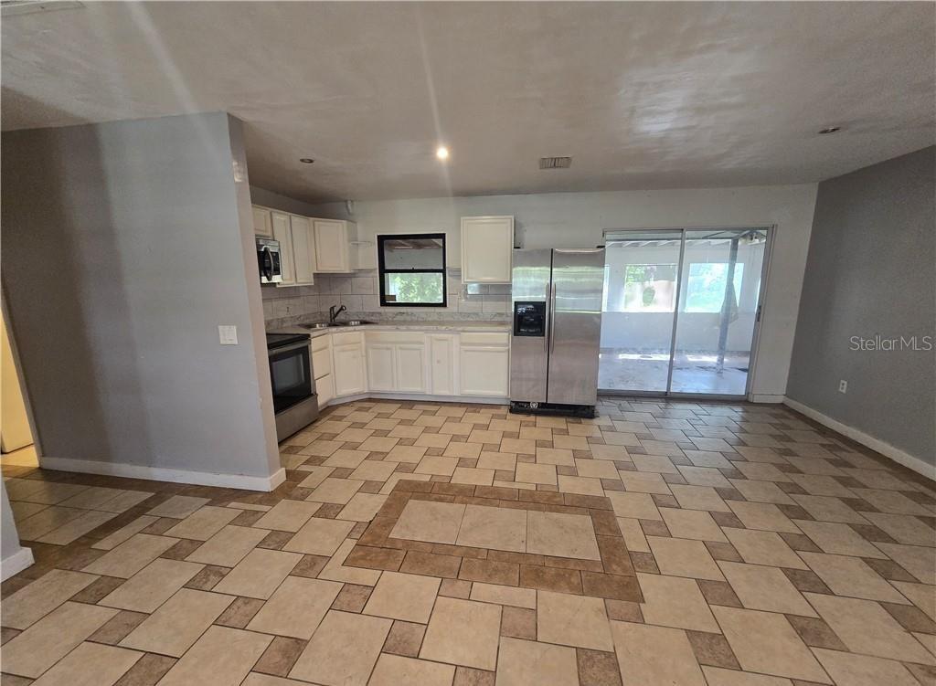 1400 RANDALL ROAD