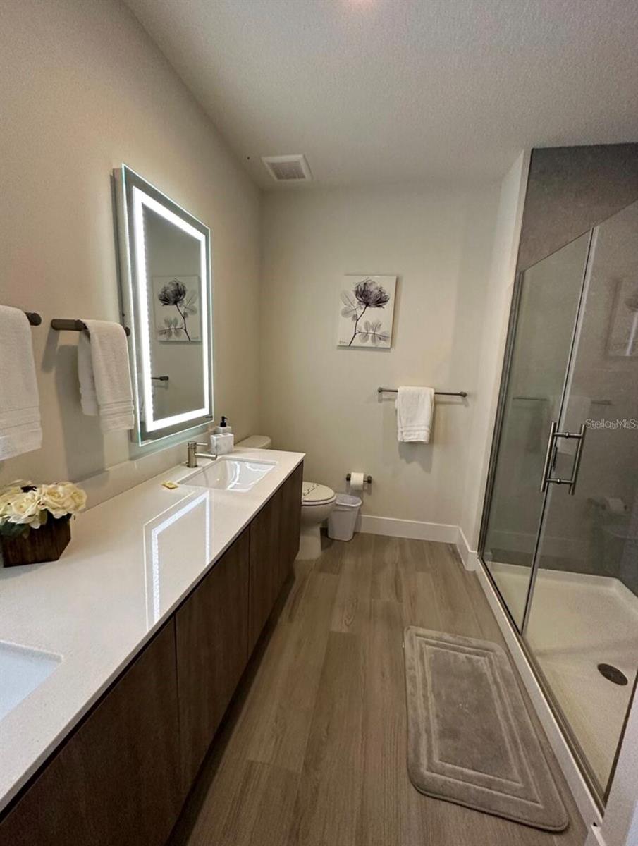 HIDDEN FOREST AT SILVER CREEK - Residential Lease