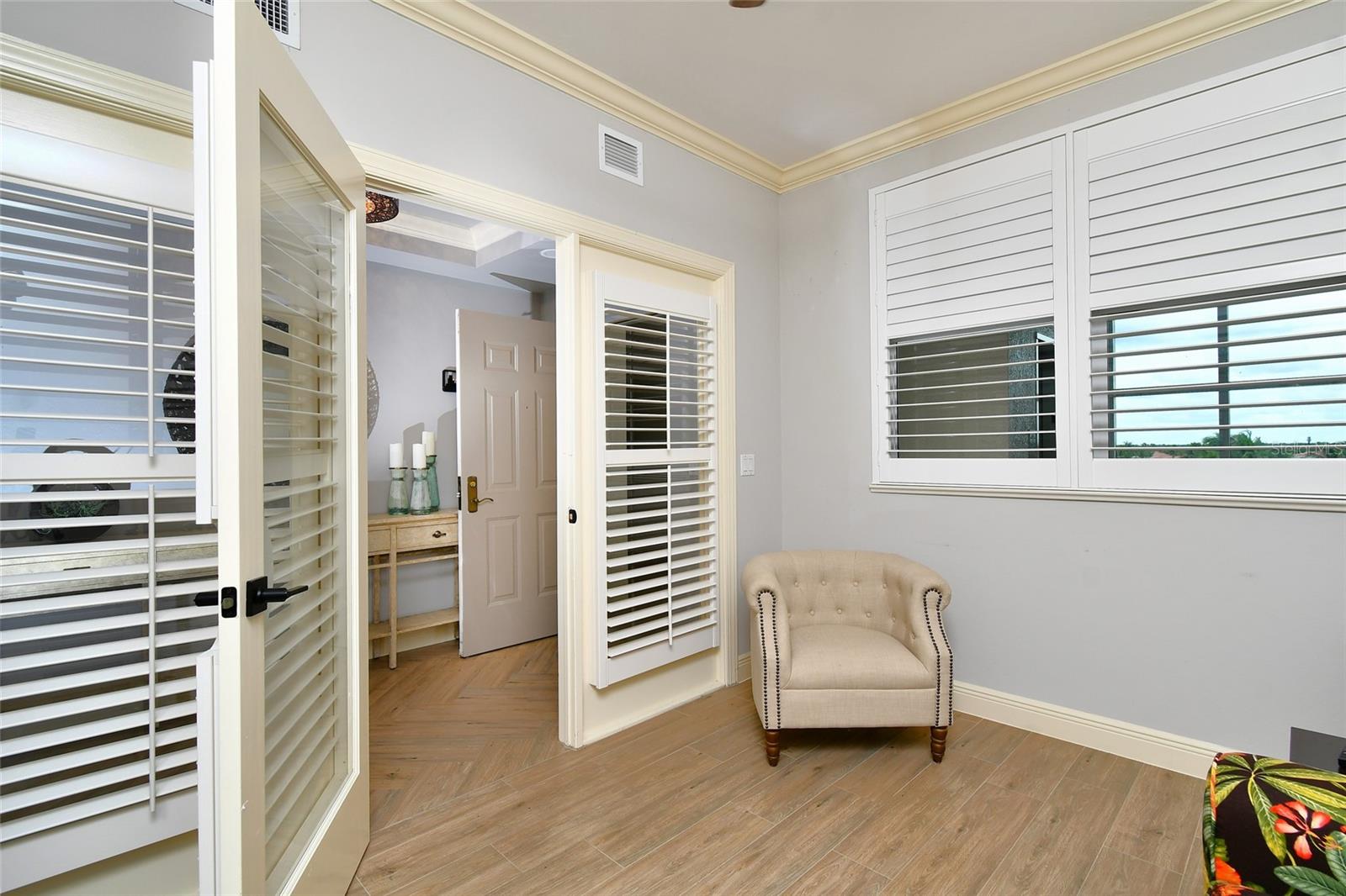 GRANDE ISLE TWRS I & II PH II - Residential