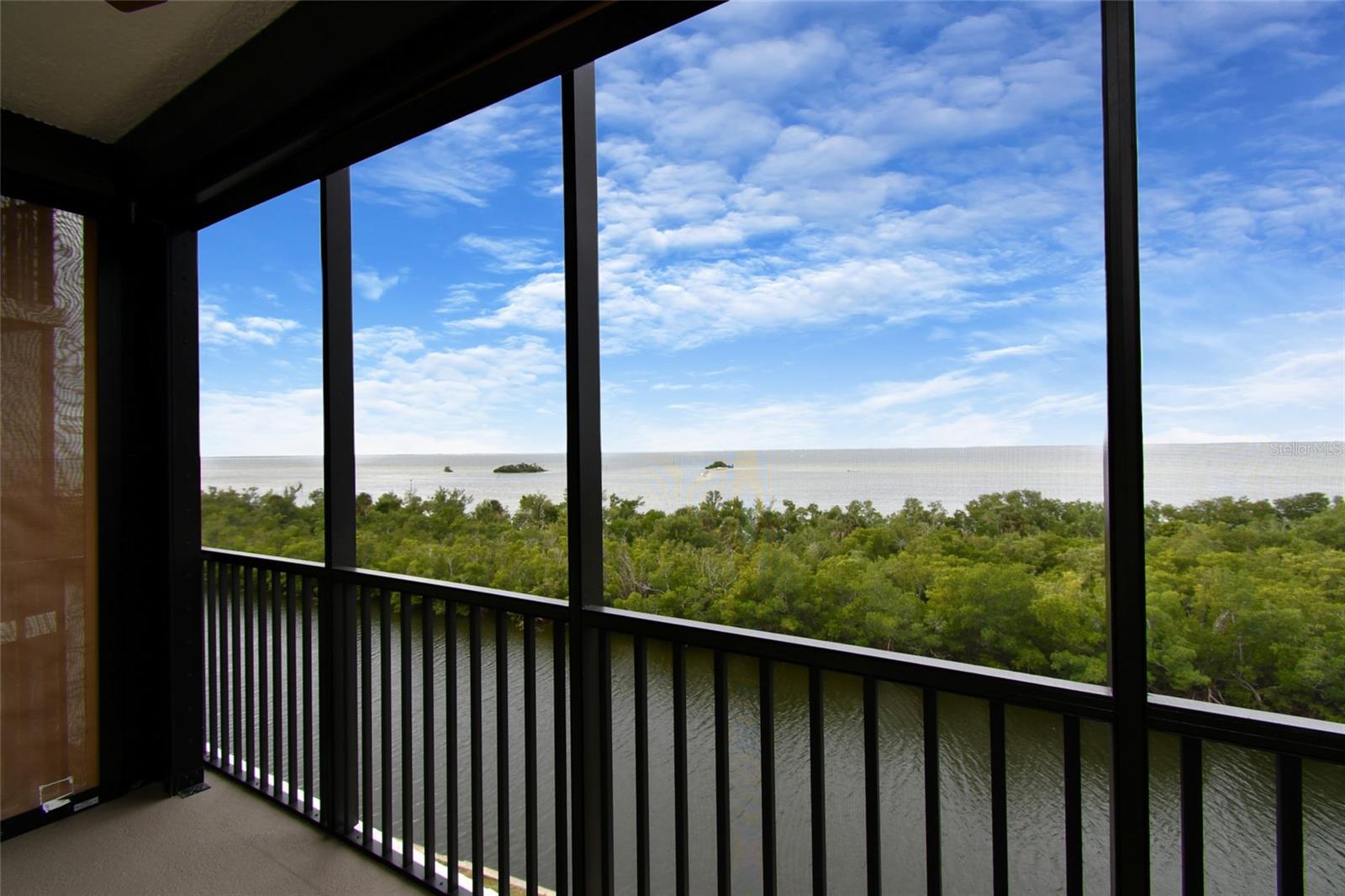 GRANDE ISLE TWRS I & II PH II - Residential