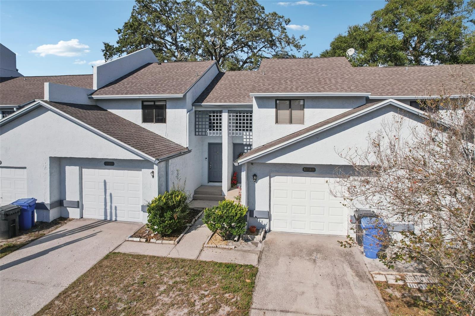 CARLYLE GARDEN TWNHMS A CON - Residential