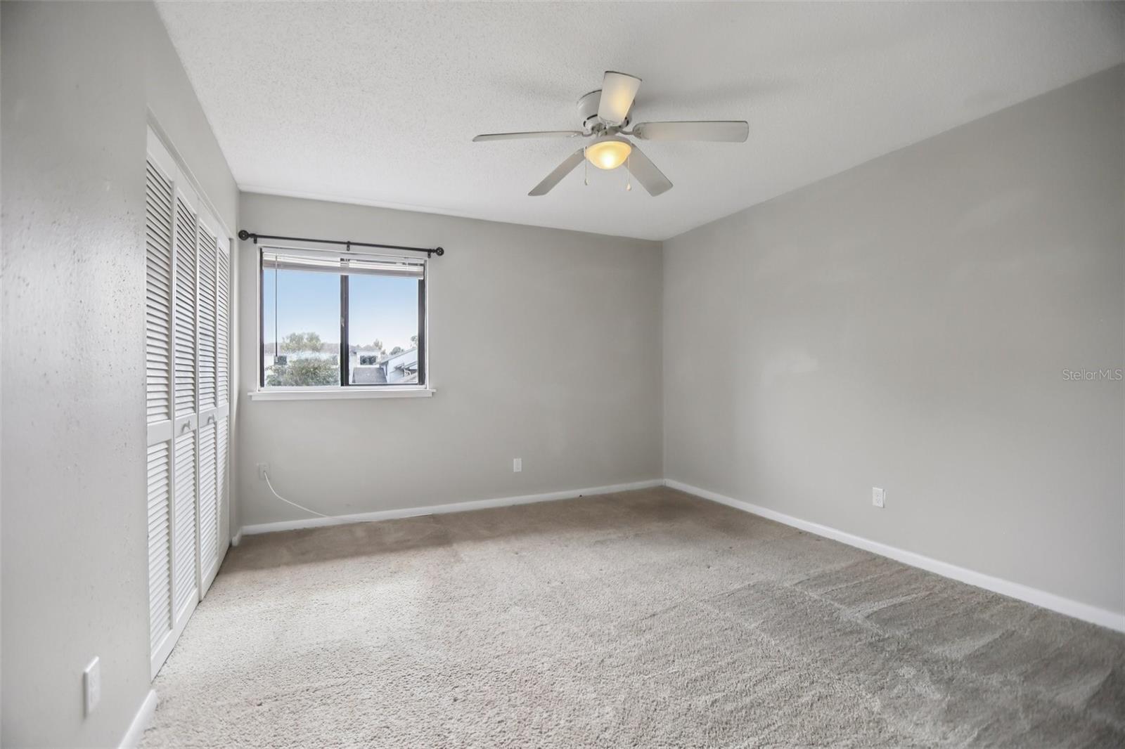 CARLYLE GARDEN TWNHMS A CON - Residential