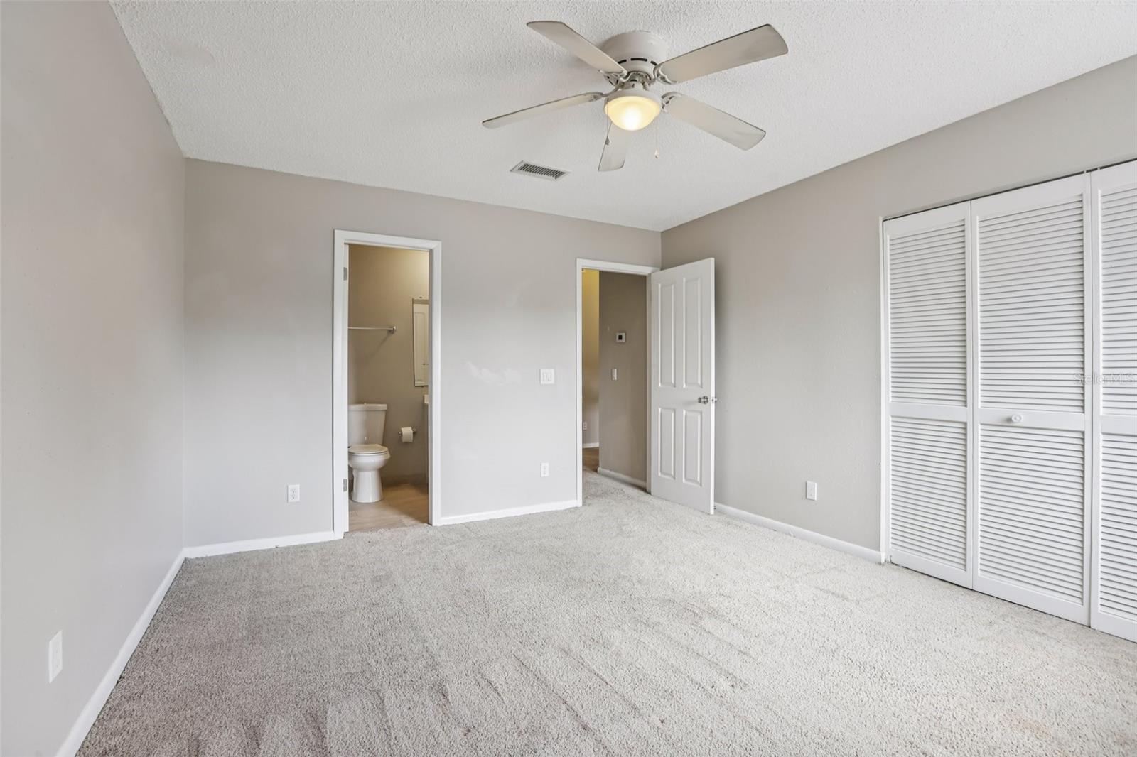 CARLYLE GARDEN TWNHMS A CON - Residential