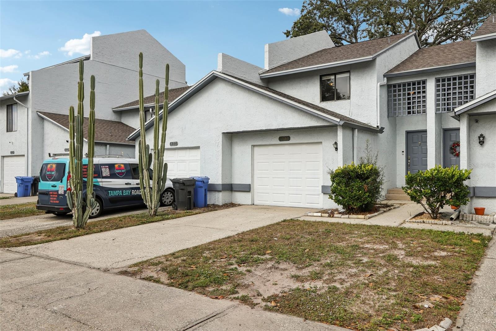 CARLYLE GARDEN TWNHMS A CON - Residential