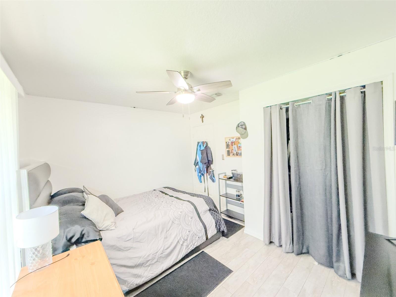 MINNEOLA SUNSET SHORES SUB - Residential
