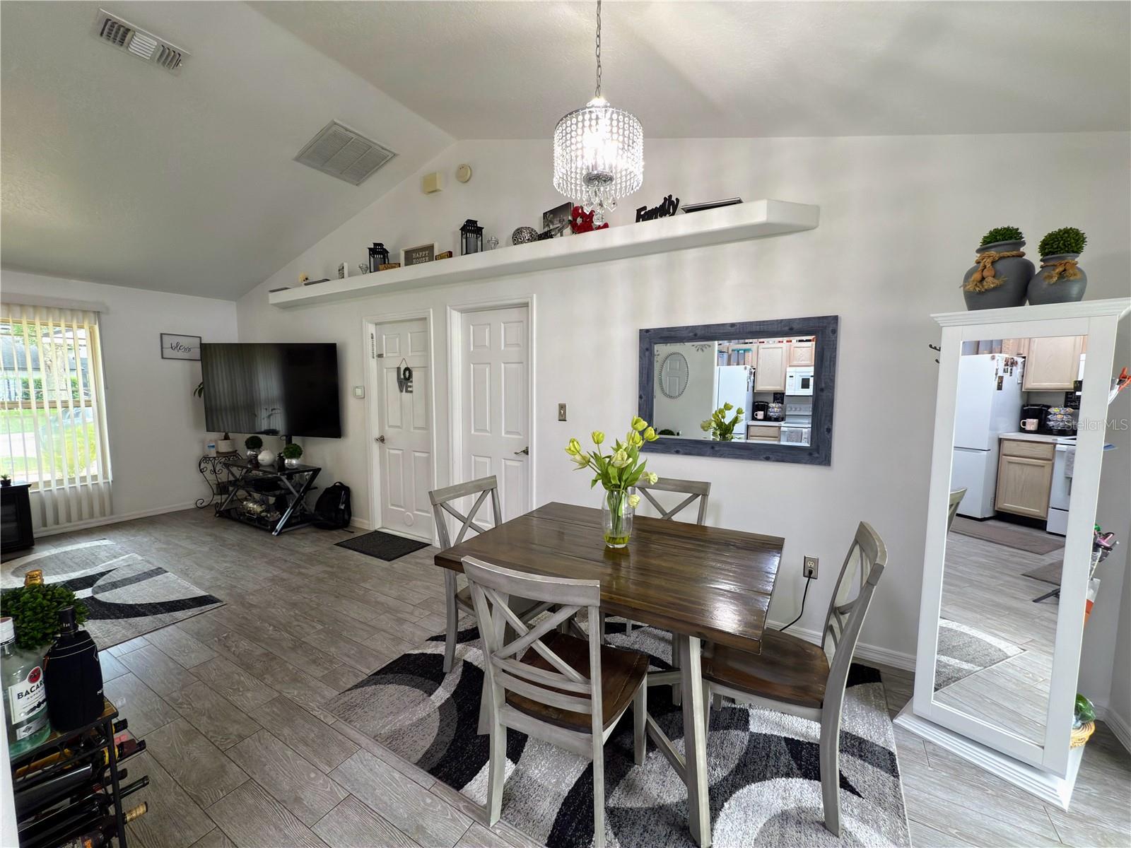 MINNEOLA SUNSET SHORES SUB - Residential