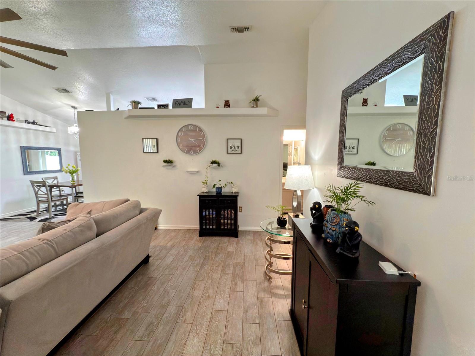 MINNEOLA SUNSET SHORES SUB - Residential