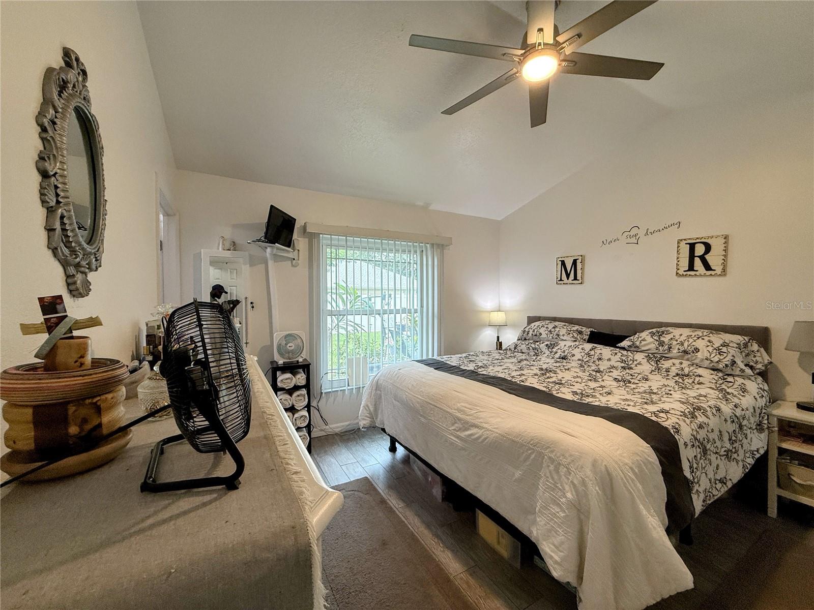 MINNEOLA SUNSET SHORES SUB - Residential